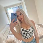 вип эскорт от  Сабрина в Питере