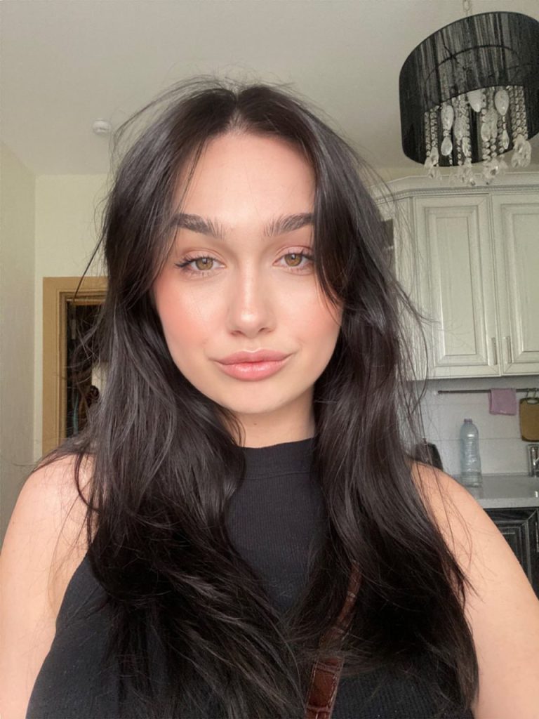 вип эскорт от  Ясмин работает в Питере