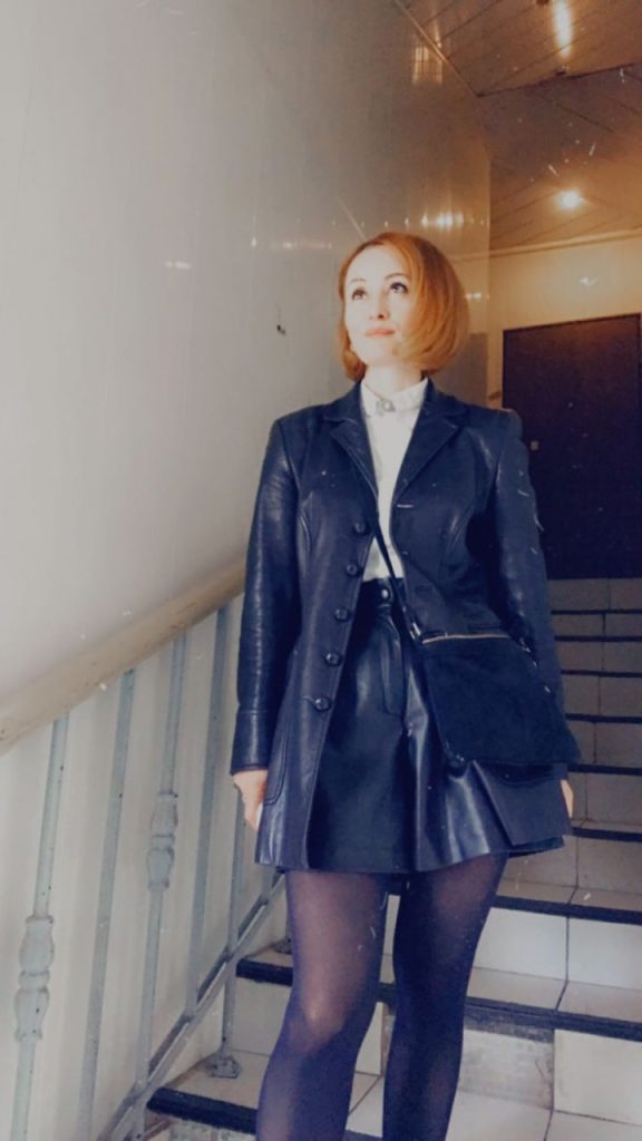 вип эскорт от  Рина работает в Питере