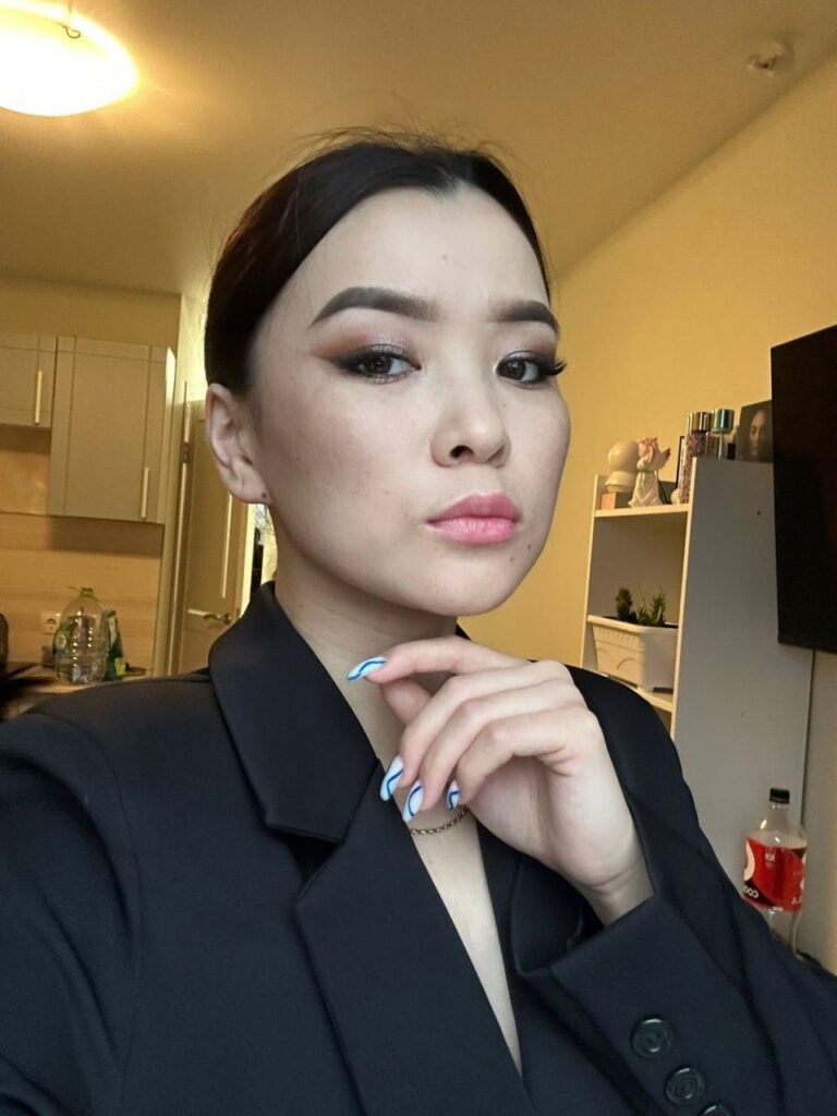 Ночной эскорт от Вика работает в Питере